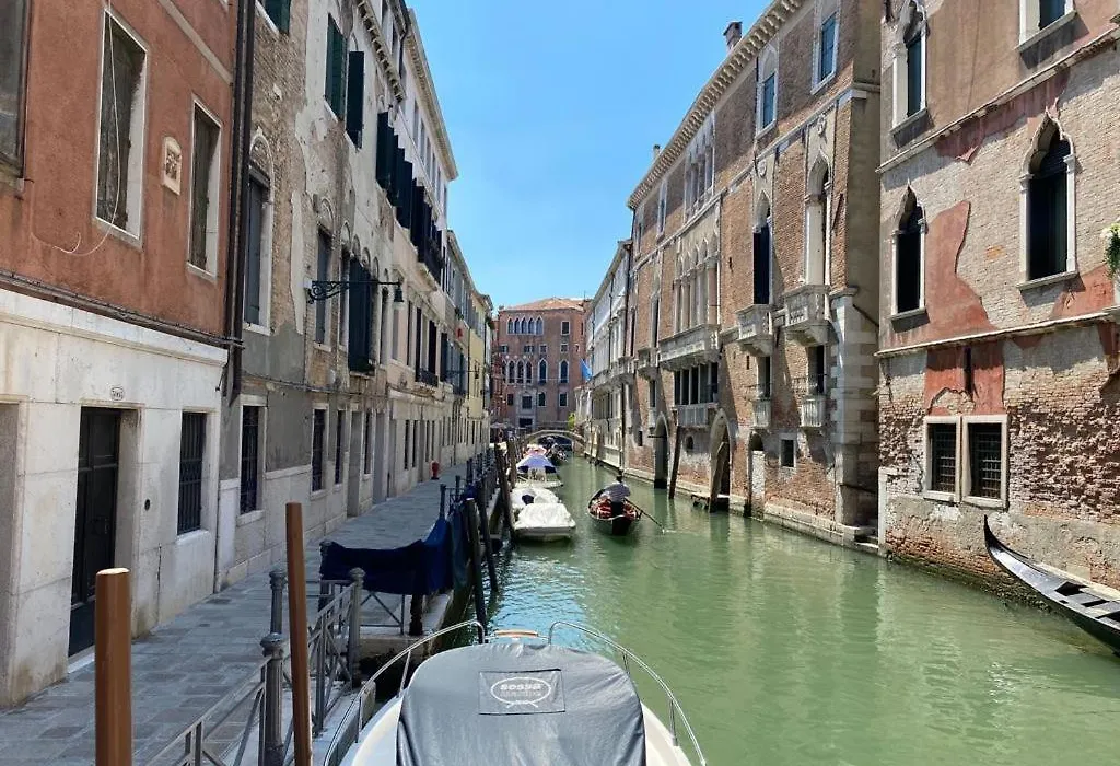 Ln Homes Venice - San Marco Canal View-1
